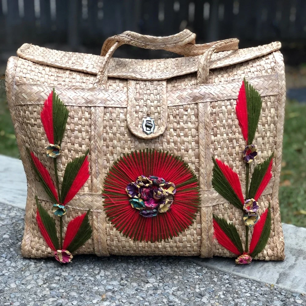 BOHO EMBROIDERED MEXICAN STAW TOTE BAG / Weekend/Picnic/Beach/Travel Bag - Picture 1 of 16